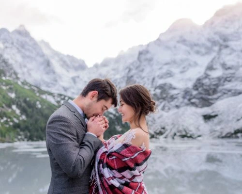 9+ Best Honeymoon Destinations In Uttarakhand for Couples